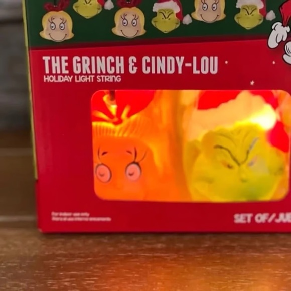New GRINCH & CINDY-LOU HOLIDAY Decorative LIGHT STRING - Picture 3 of 3